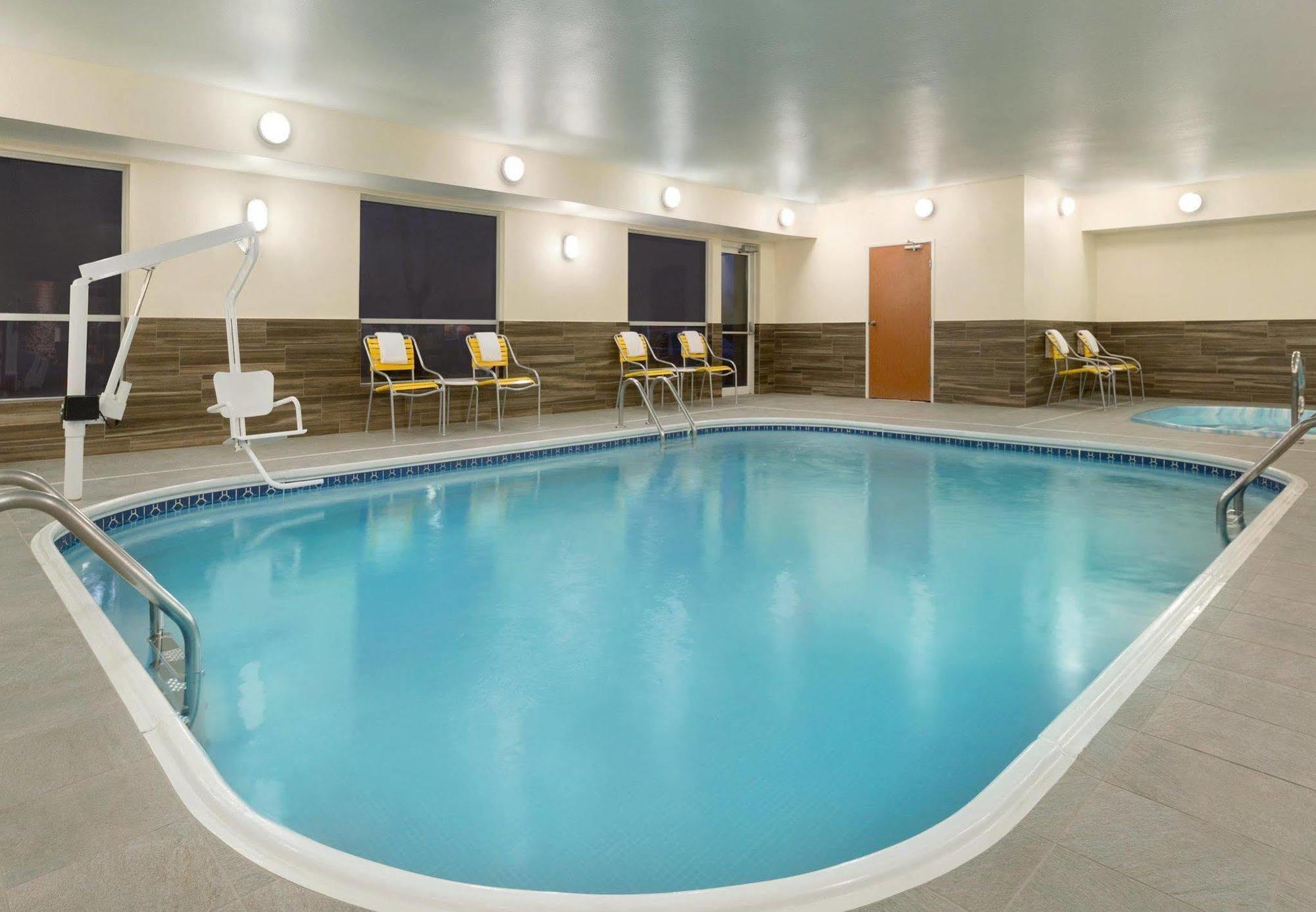 Fairfield Inn & Suites Bismarck South Luaran gambar